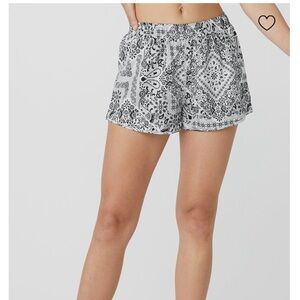 Alo bandana shorts